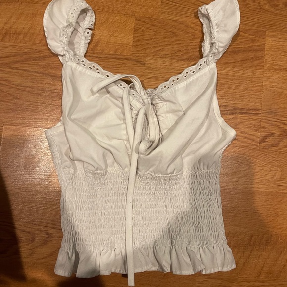 white tank - Picture 2 of 2